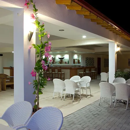 منتجع Alexandros Palace أُرانّوبولي