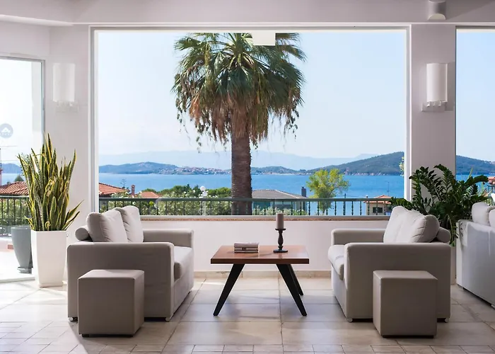 亚历山德罗帕丽斯酒店 欧拉努波利斯